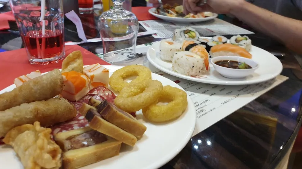 Maki Et Sushi À la Crevettes Roses